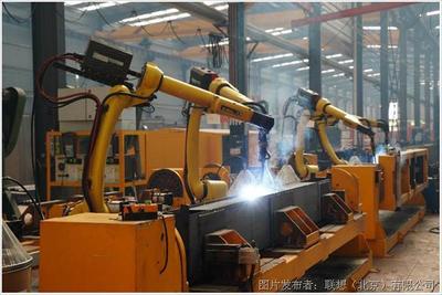 聯(lián)想榮膺行業(yè)先鋒 內(nèi)生外化雙驅(qū)動，軟件開發(fā)助力制造業(yè)轉(zhuǎn)型升級